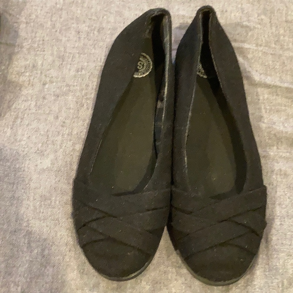 SO Black Flats